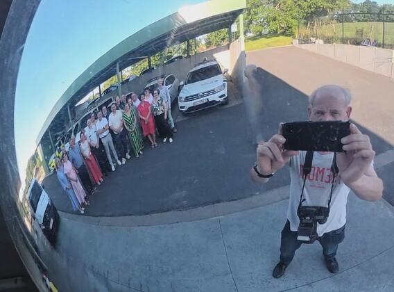 De fotograaf mee op de foto. - Foto Marc Colpaert