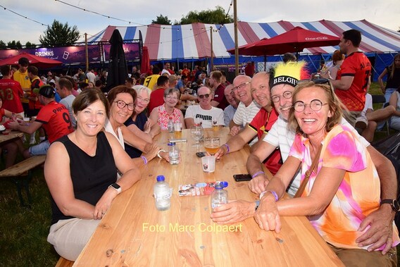 Feest in Herfelingen.- Foto Marc Colpaert