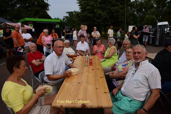 Feest in Gooik.- Foto Marc Colpaert
