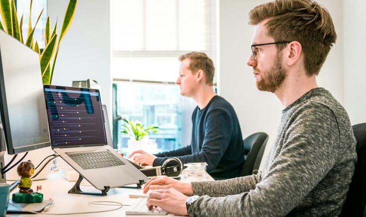 Van de werkvloer naar het kantoor: steeds meer jobs in het Pajottenland vereisen digitale vaardigheden