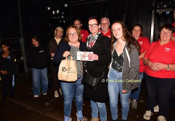 Feest in Bever